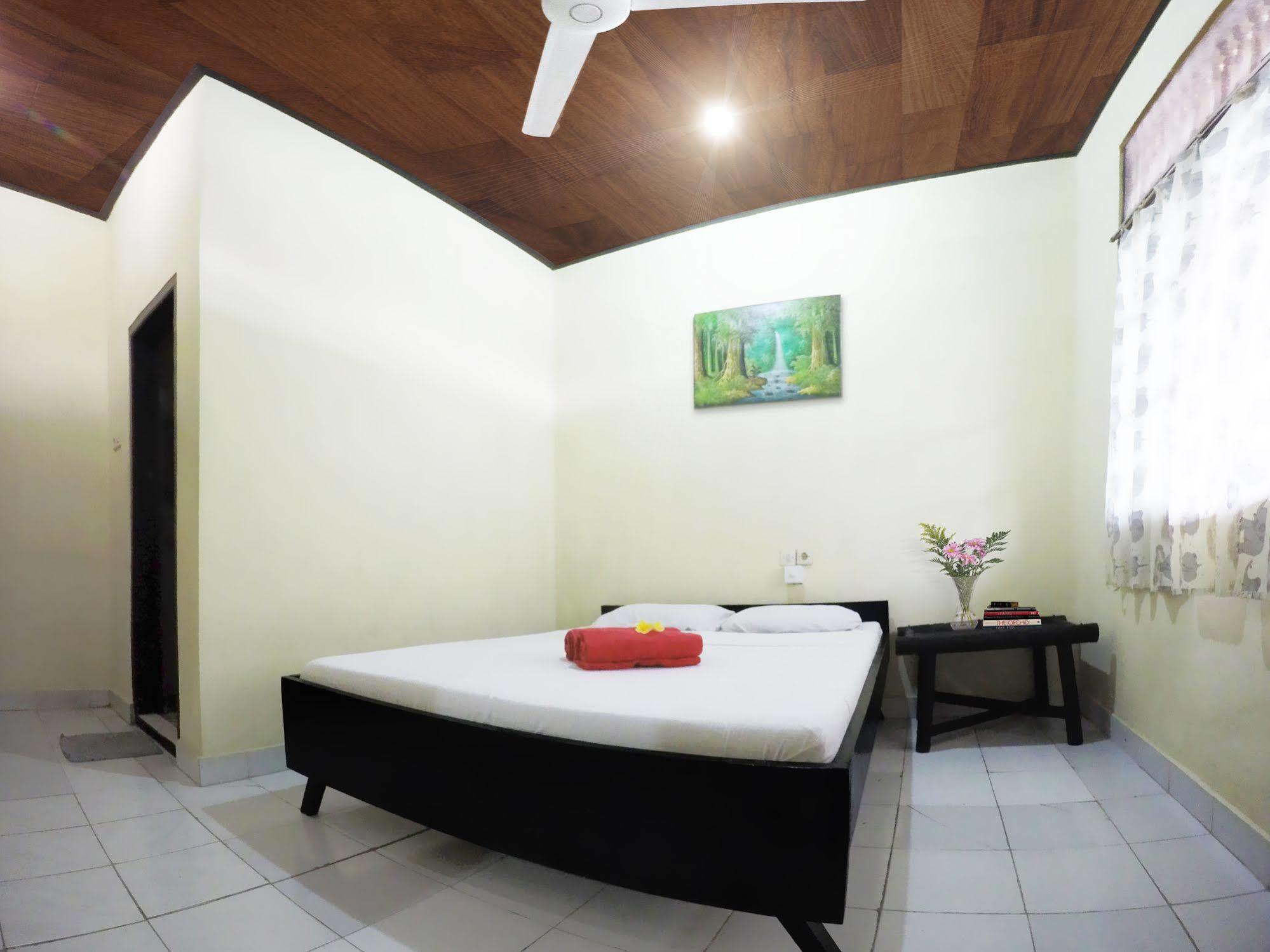 Bali Manik Beach Inn กูตา ภายนอก รูปภาพ